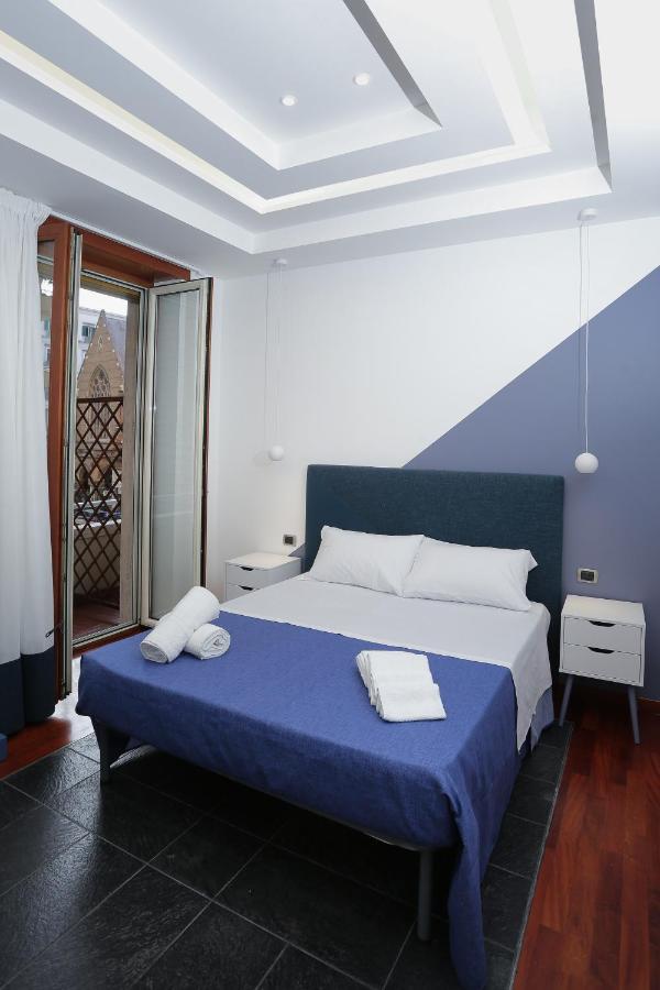 Ersilia Chiaia Suite Neapel Exterior foto